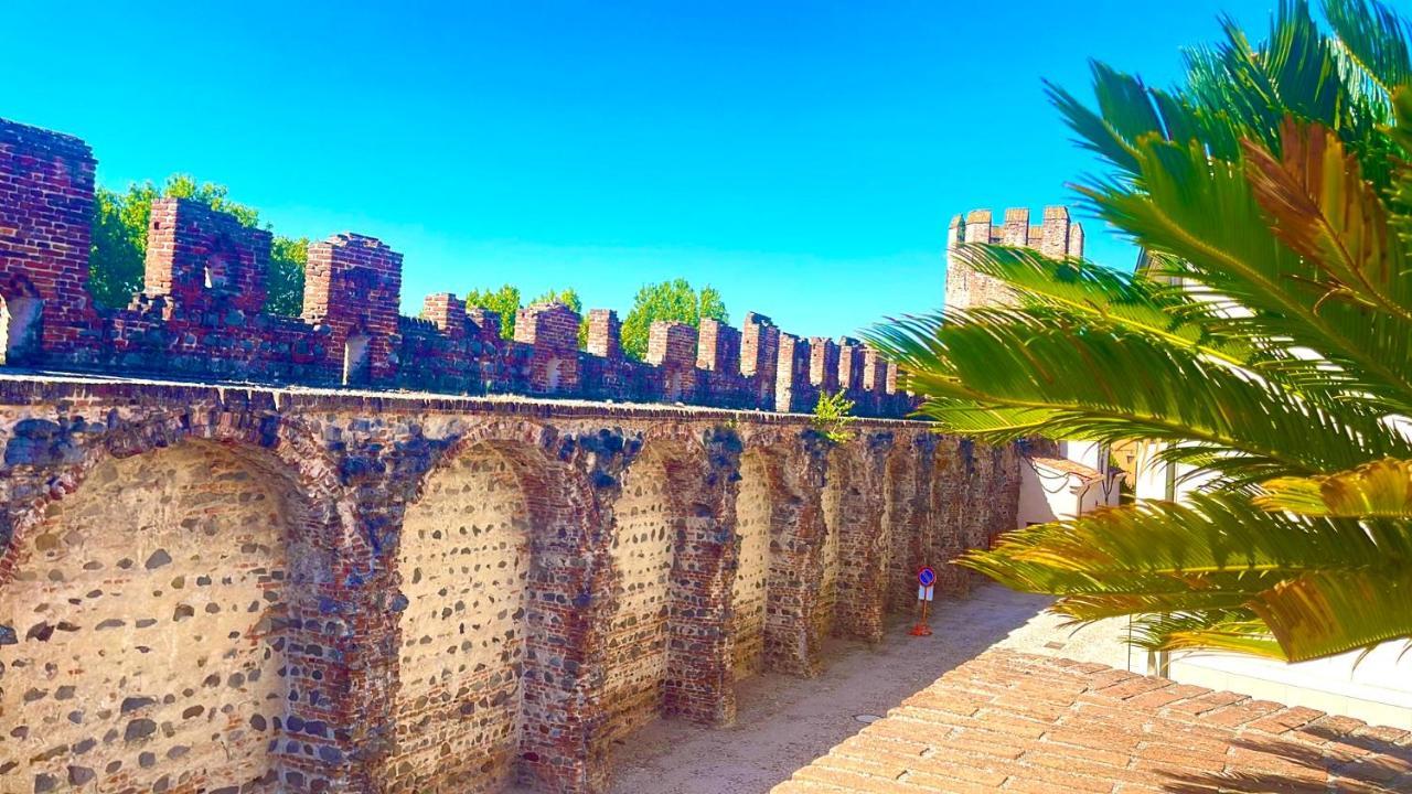 몬타냐냐 Ca' Del Sole - Attico Panoramico In Centro Storico 아파트 외부 사진