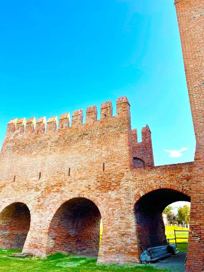 몬타냐냐 Ca' Del Sole - Attico Panoramico In Centro Storico 아파트 외부 사진