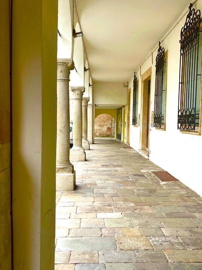 몬타냐냐 Ca' Del Sole - Attico Panoramico In Centro Storico 아파트 외부 사진